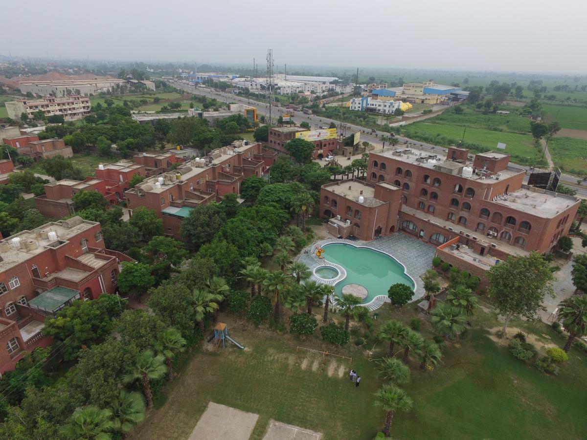 Magsons Resorts Vrindavan Kosi Εξωτερικό φωτογραφία